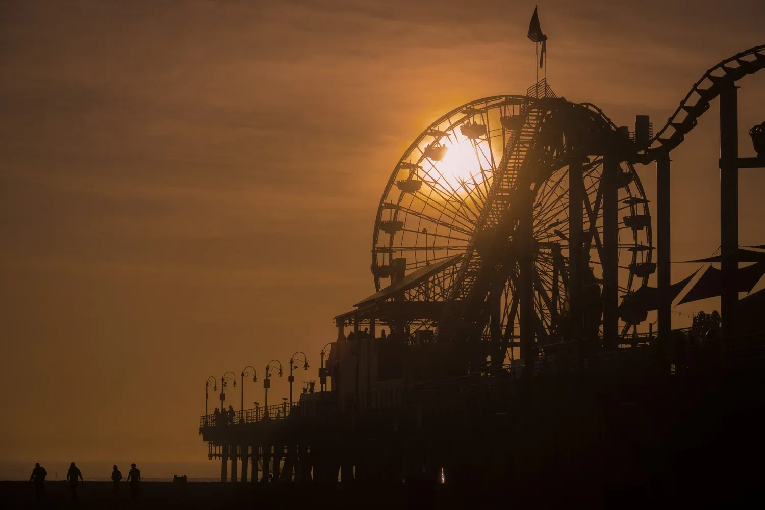 Pacific Wheel at sunset in Santa Monica